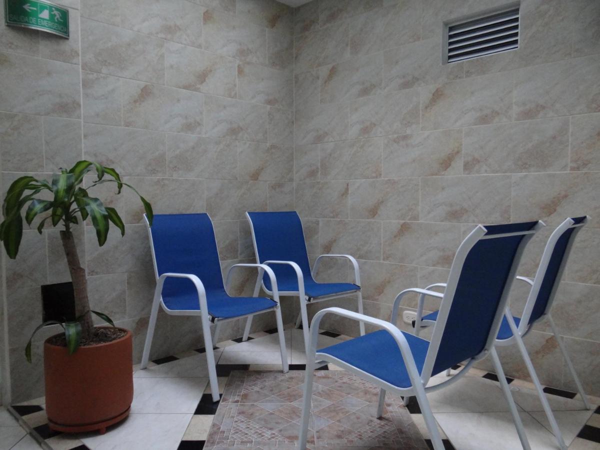 Hotel El Deportista เมเดยิน ภายนอก รูปภาพ