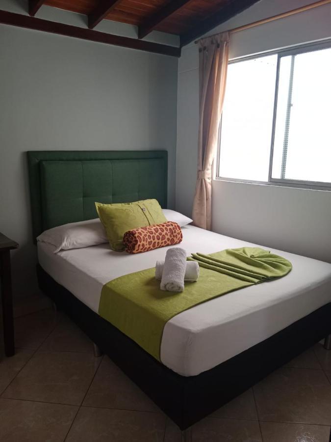 Hotel El Deportista เมเดยิน ภายนอก รูปภาพ